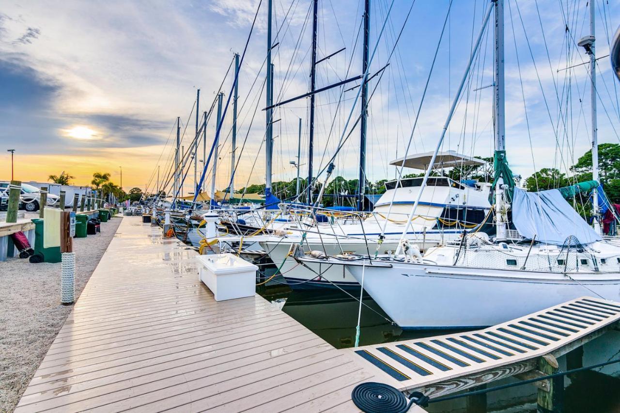 Cape Crossing Resort & Marina Merritt Island Dış mekan fotoğraf